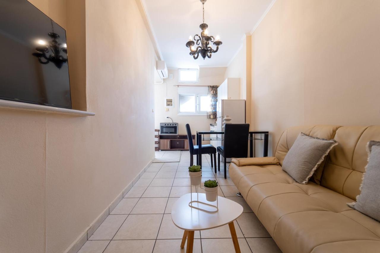 In Calm Apartment Kavala