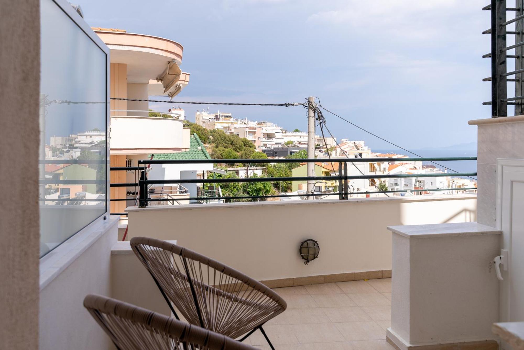 Apartment In Calm Kavala
